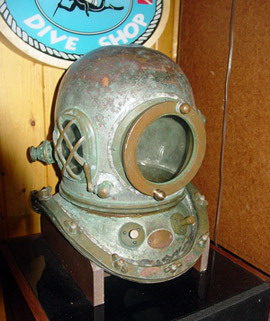 japanese-diving-helmets-toa